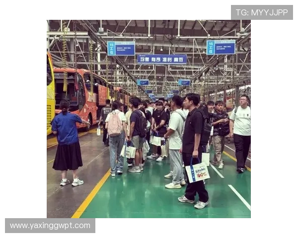 亚星汽车官网：了解品牌历史与最新车型信息的官方平台